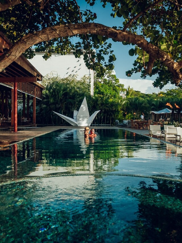 The pool at the edge of the bay